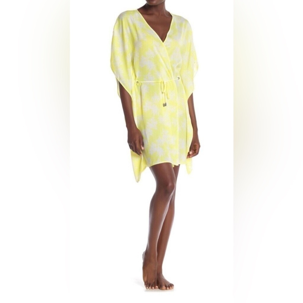 UGG sleepwear robe kimono Bryer suli yellow floral womens Size small Small
